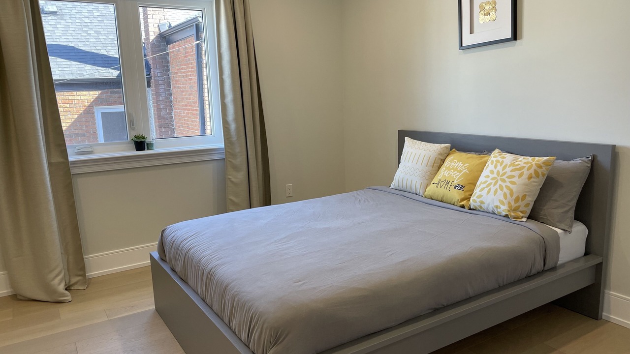 Photo of Bedroom in Beaconsfield Village