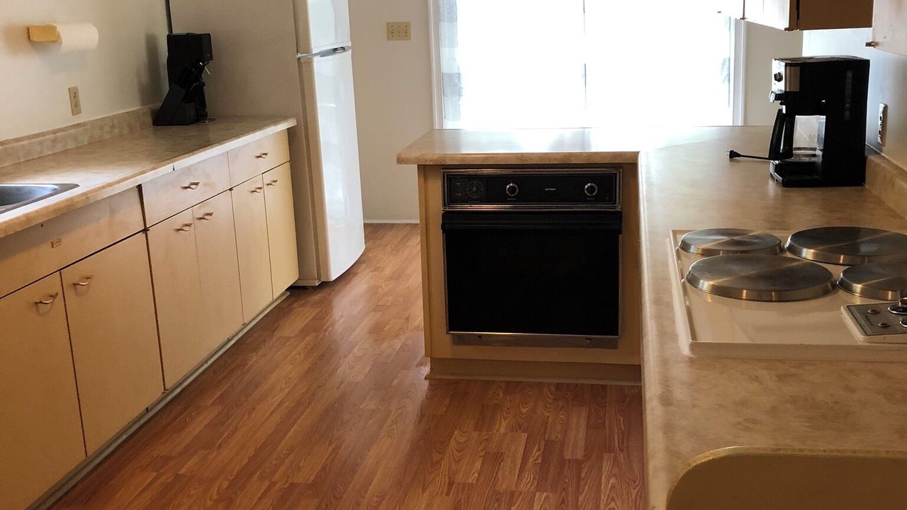 Photo of Kitchen in South Bruce Peninsula
