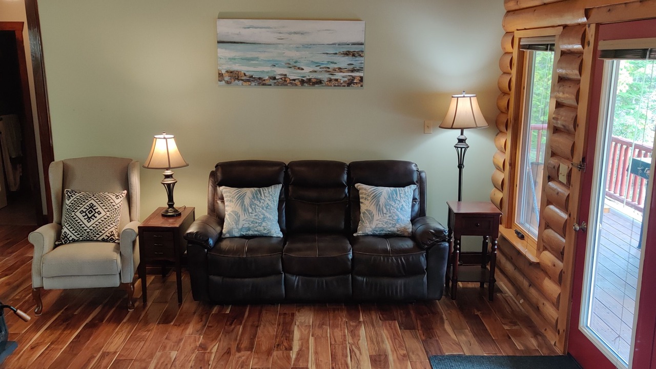 Photo of Livingroom in Northern Bruce Peninsula