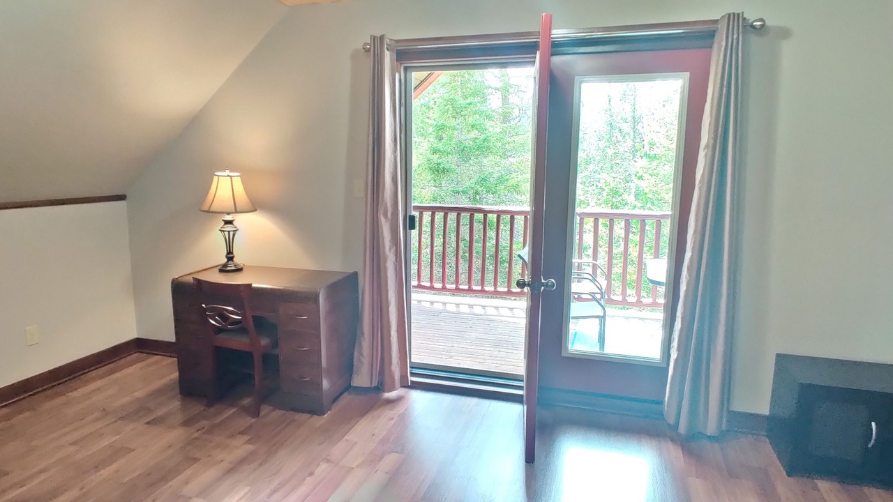 Photo of Livingroom in Northern Bruce Peninsula