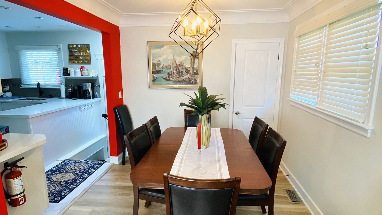 Photo of Livingroom in Queenston