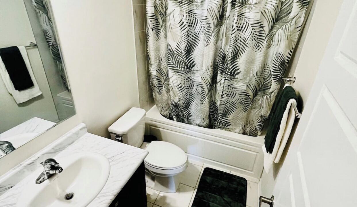 Photo of Bathroom in Halton Regional Municipality