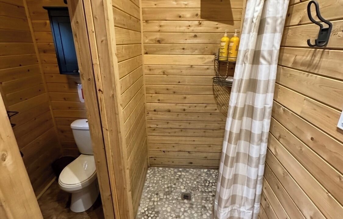 Photo of Bathroom in Marmora