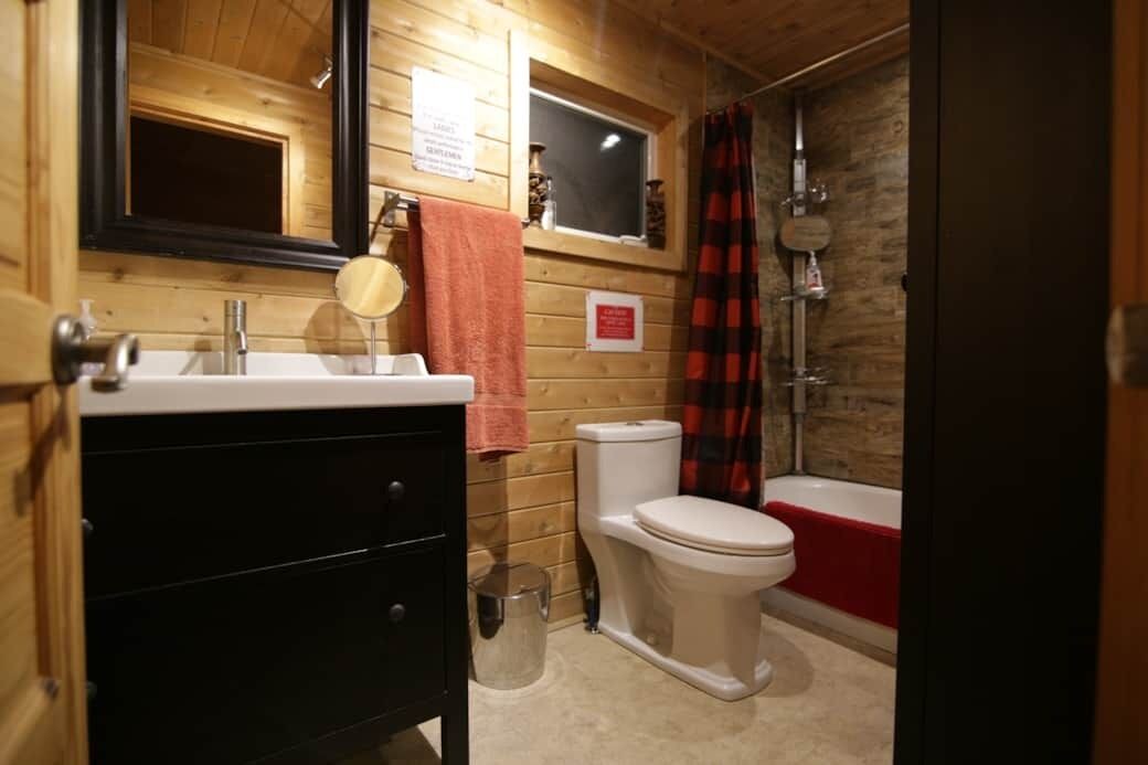Photo of Bathroom in Marmora