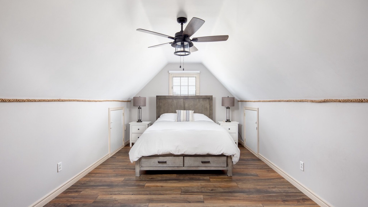 Photo of Bedroom in Pointe aux Roches