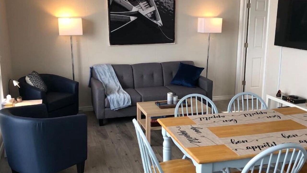 Photo of Livingroom in Pointe aux Roches