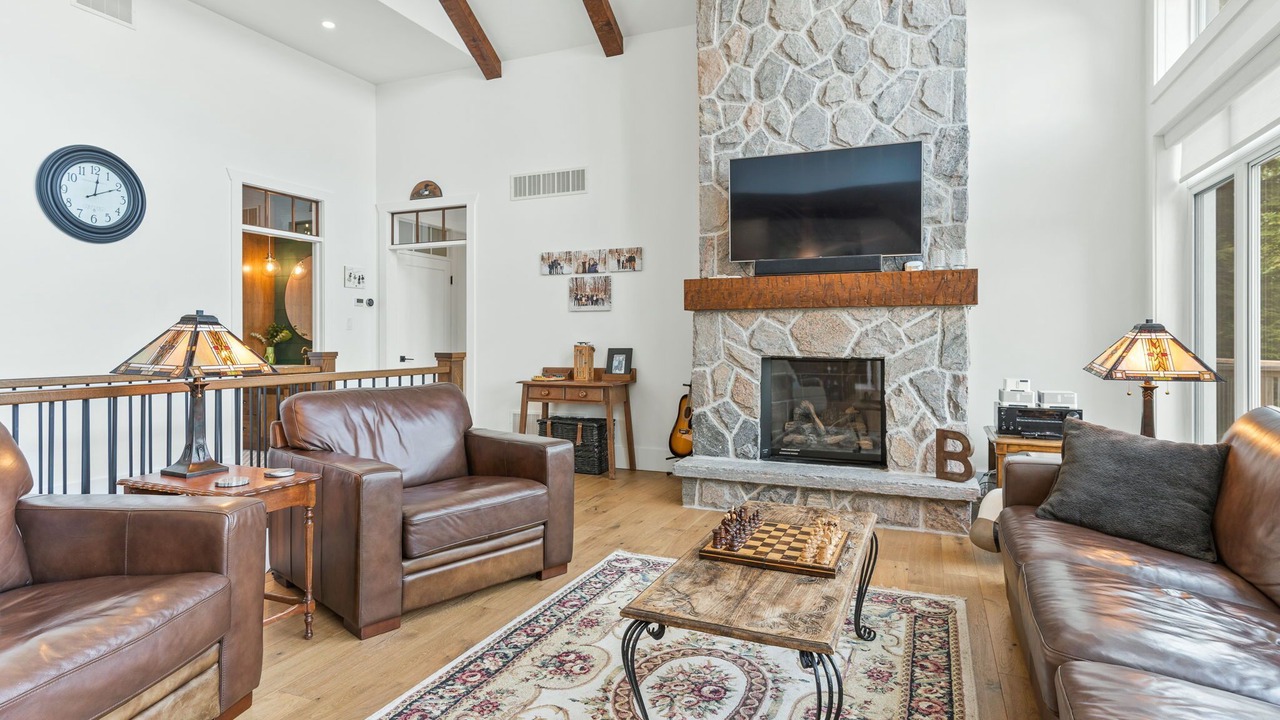 Photo of Livingroom in Minden Hills
