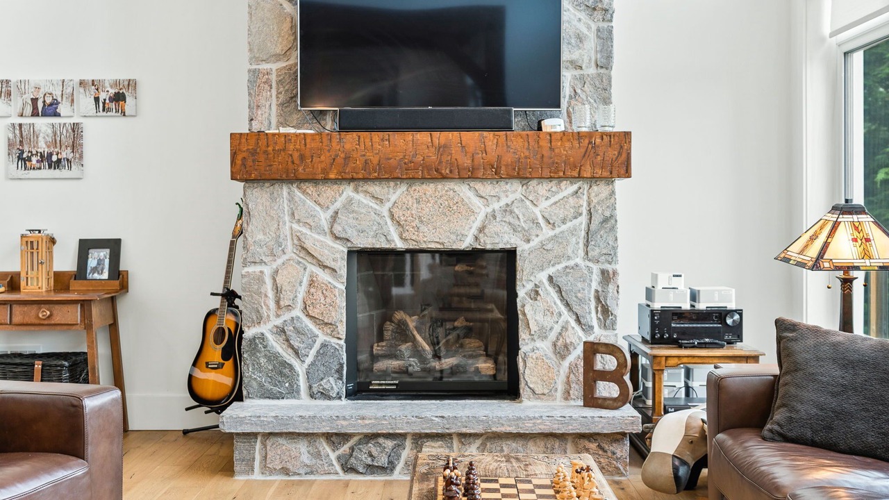 Photo of Livingroom in Minden Hills