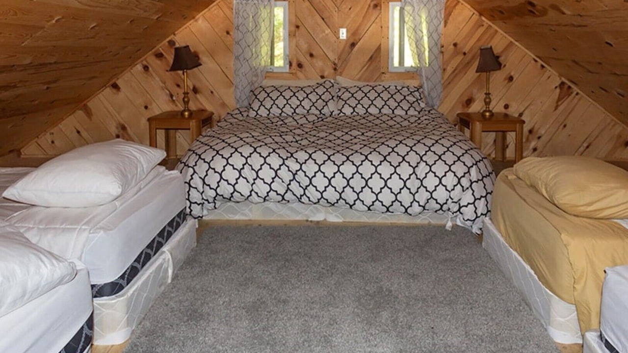 Photo of Bedroom in Papineau-Cameron