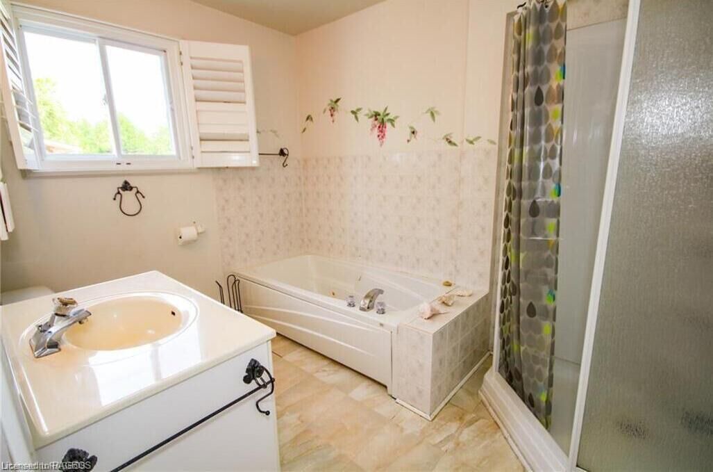 Photo of Bathroom in South Bruce Peninsula