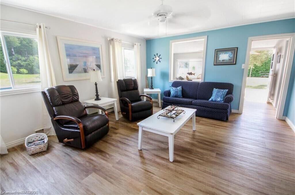 Photo of Livingroom in South Bruce Peninsula