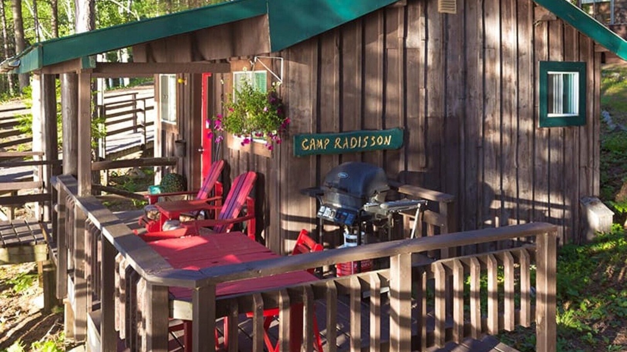 Photo of Outdoor in Papineau-Cameron