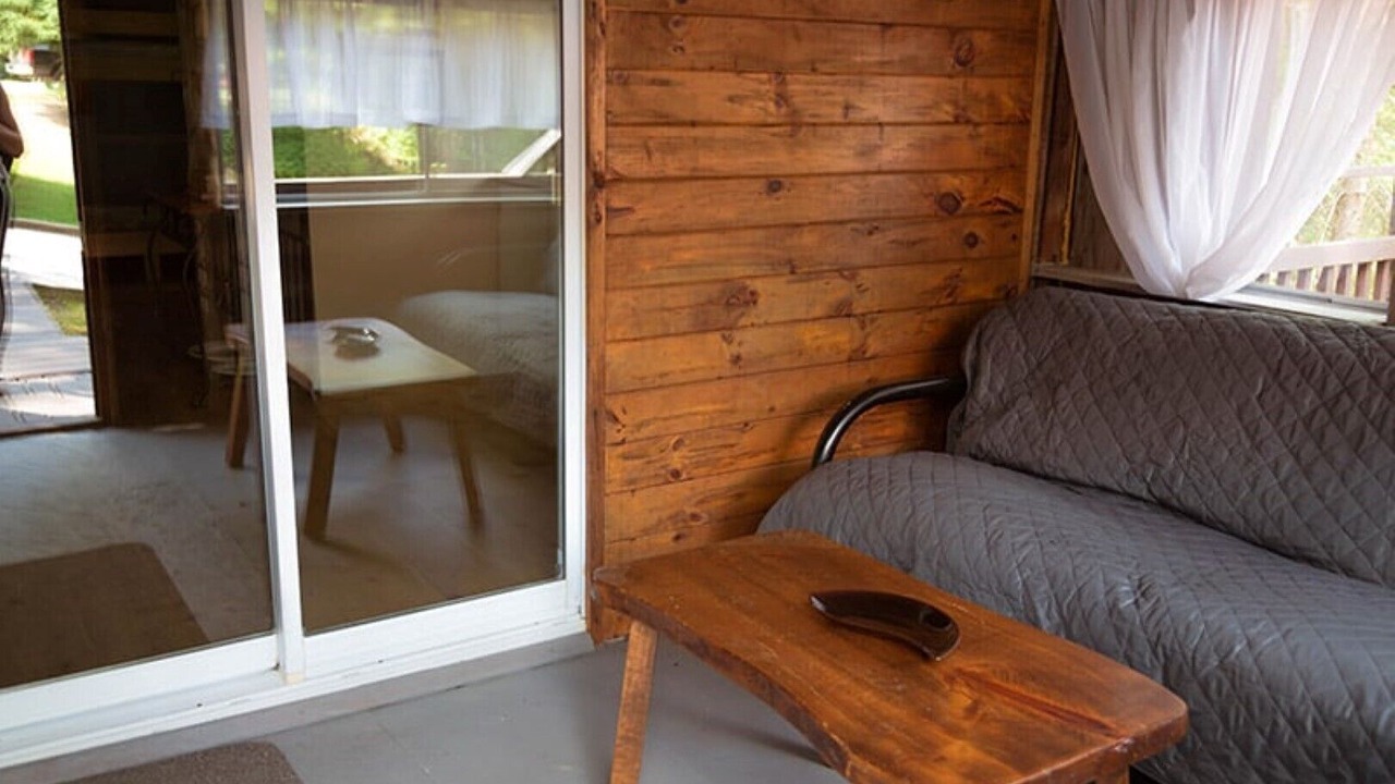 Photo of Livingroom in Papineau-Cameron
