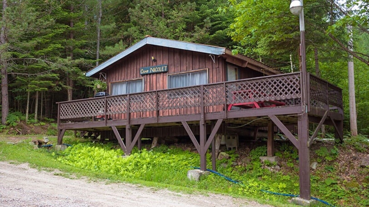 Photo of Outdoor in Papineau-Cameron