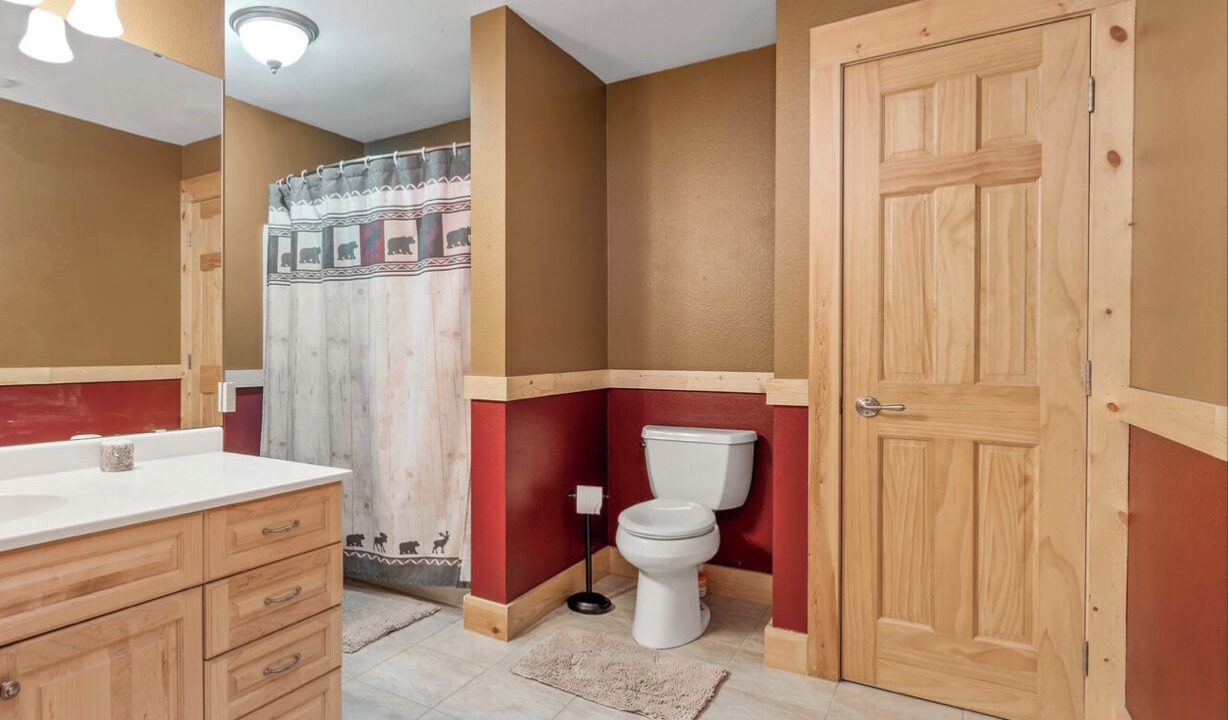 Photo of Bathroom in Breezy Point