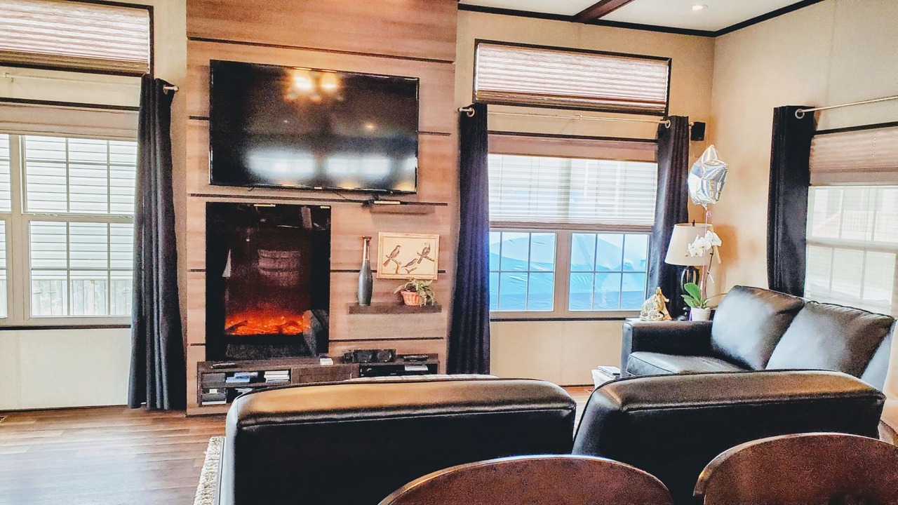 Photo of Livingroom in Otonabee-South Monaghan