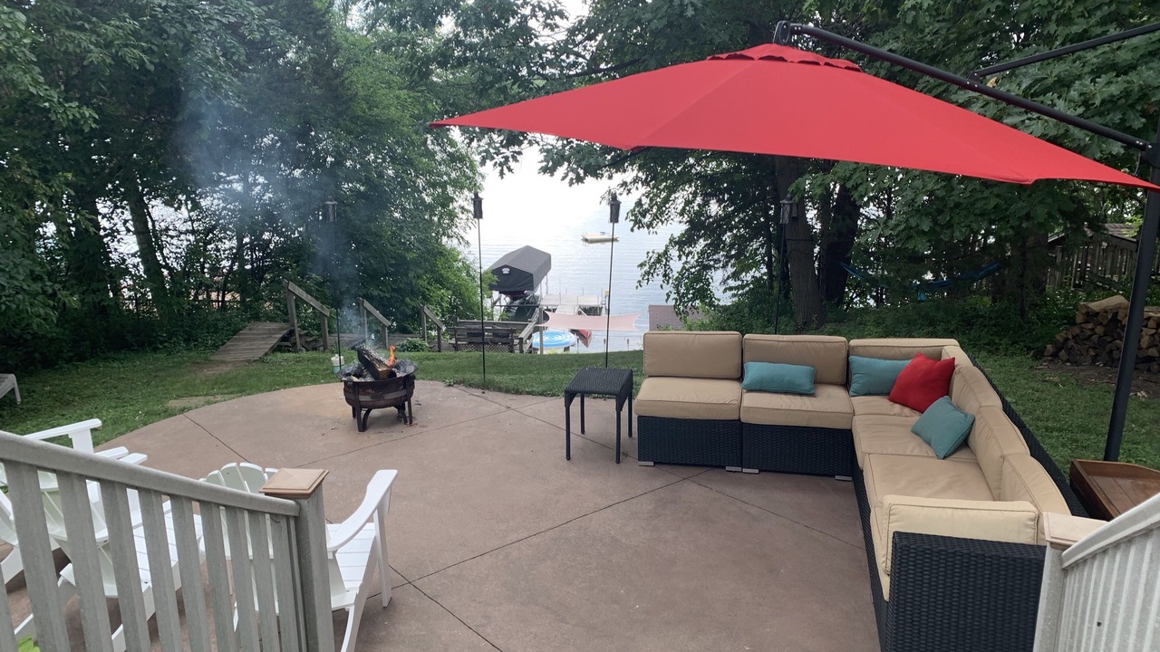 Photo of Patio Balcony in Maple Lake