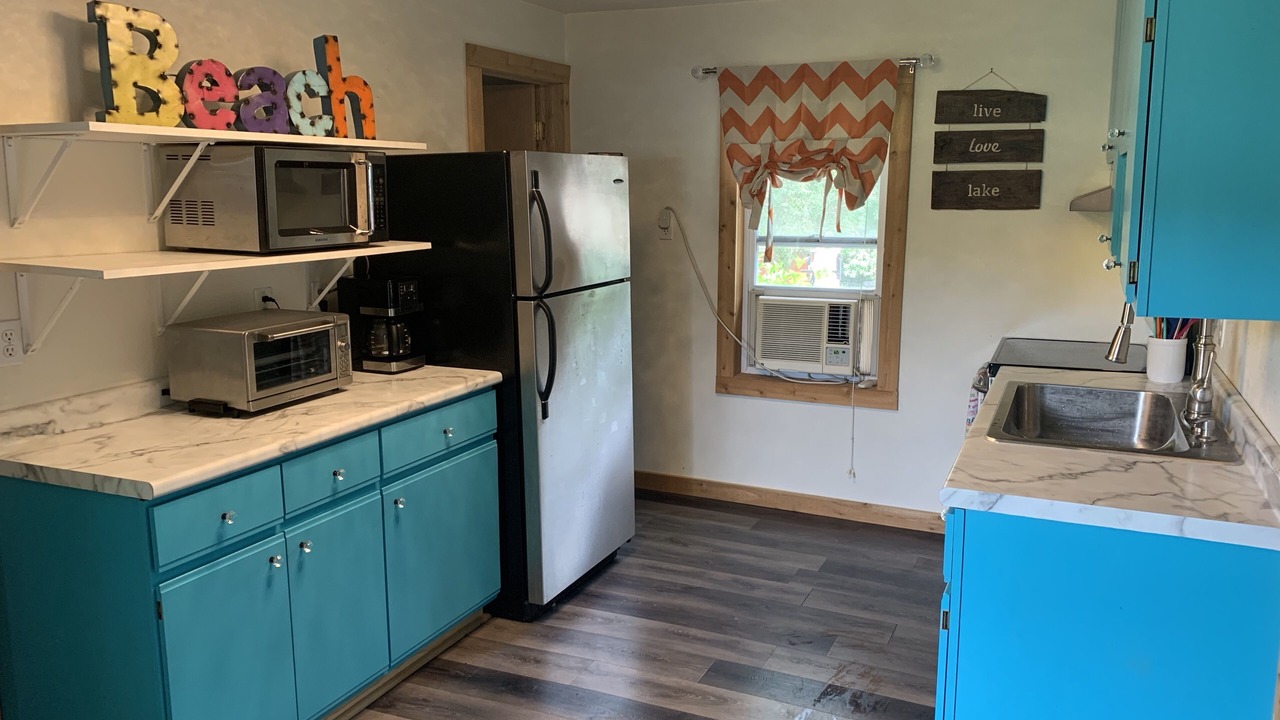 Photo of Kitchen in Maple Lake