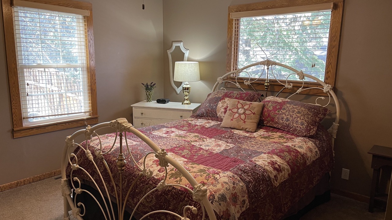 Photo of Bedroom in Taylors Falls