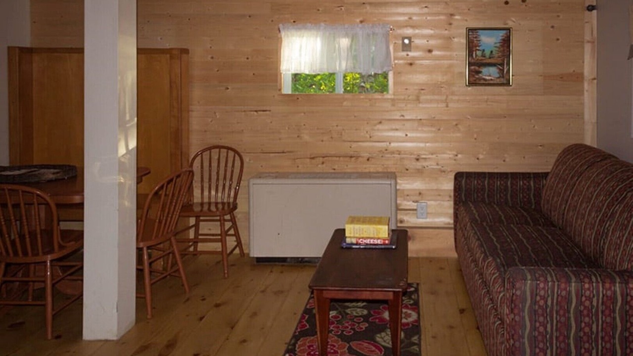 Photo of Livingroom in Papineau-Cameron