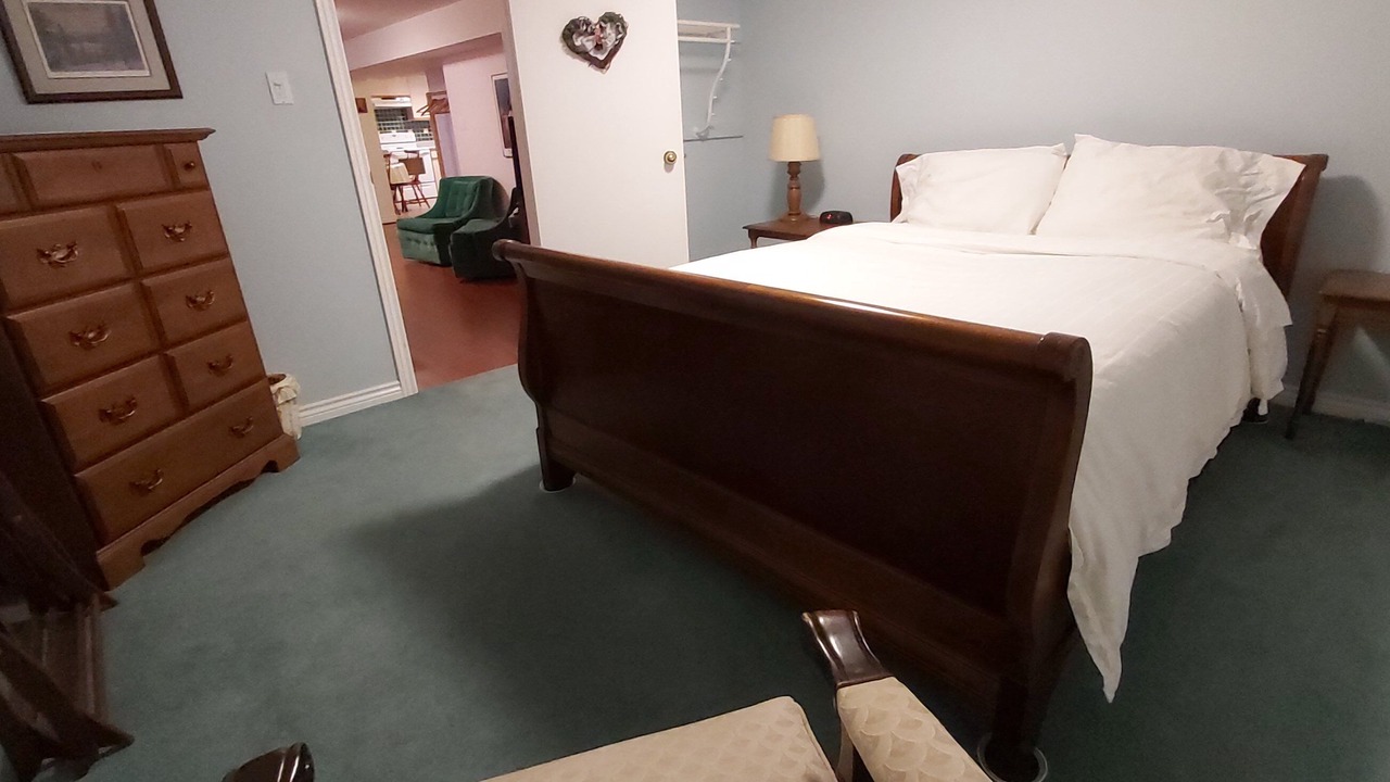 Photo of Bedroom in Clanton Park