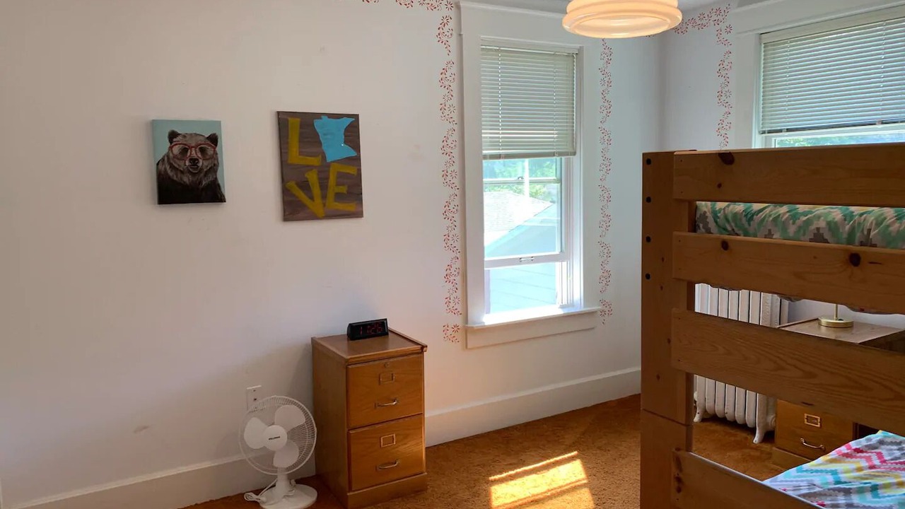 Photo of Bedroom in Walker