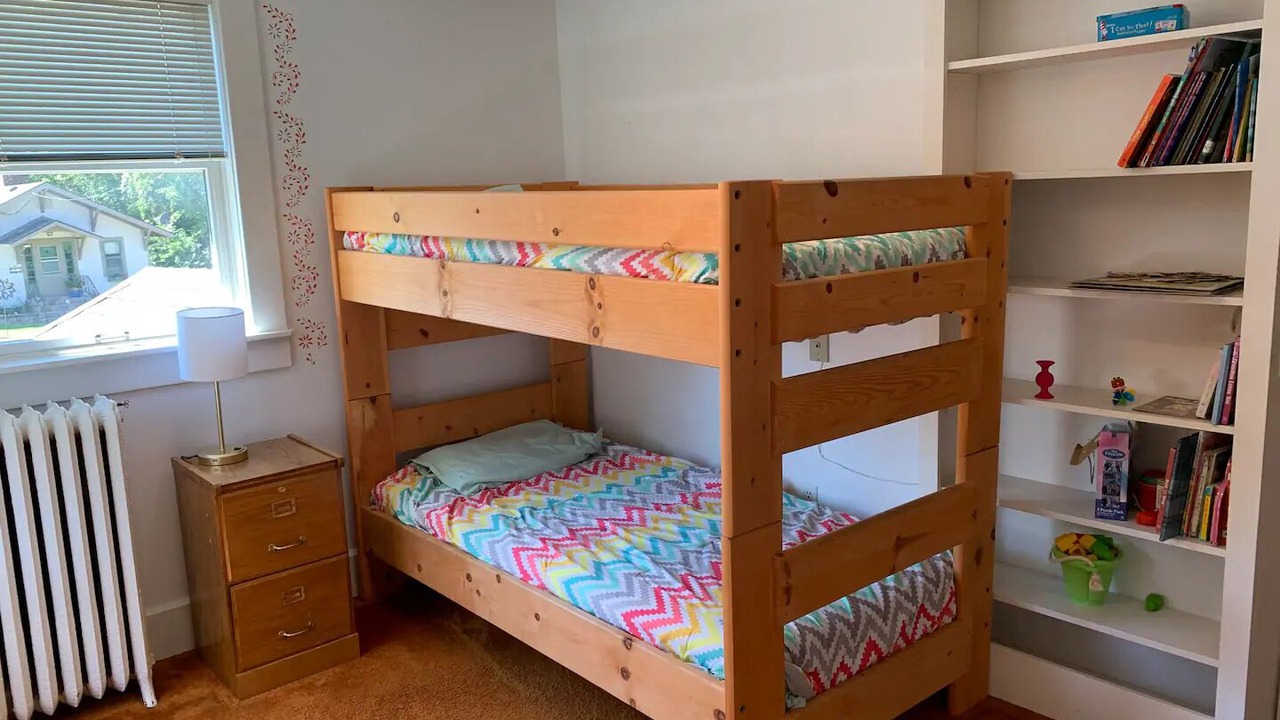Photo of Bedroom in Walker