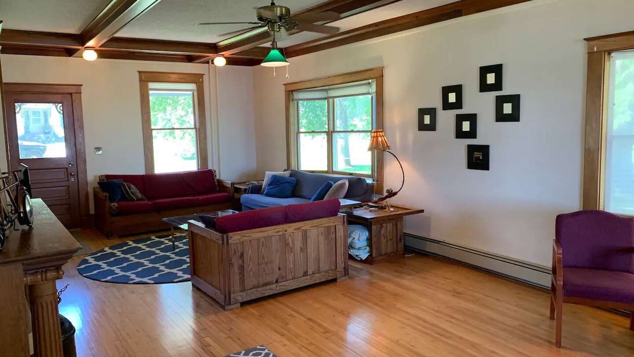 Photo of Livingroom in Walker