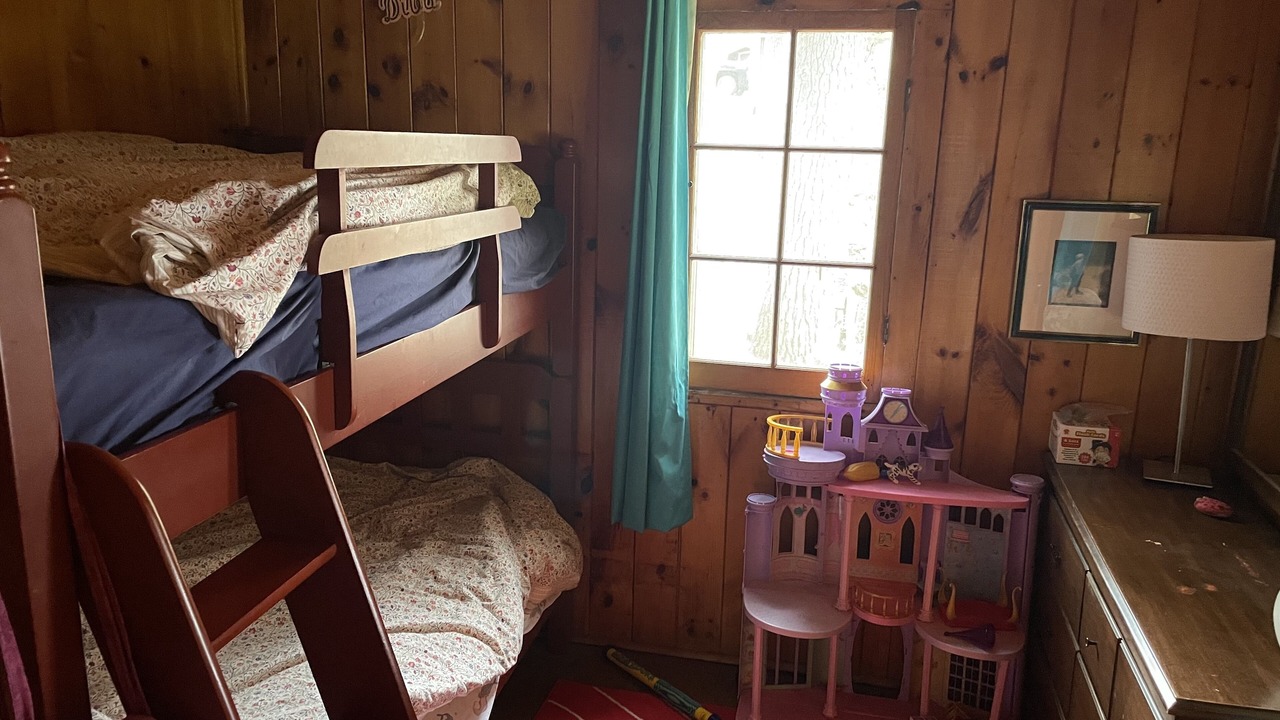 Photo of Bedroom in Addington Highlands