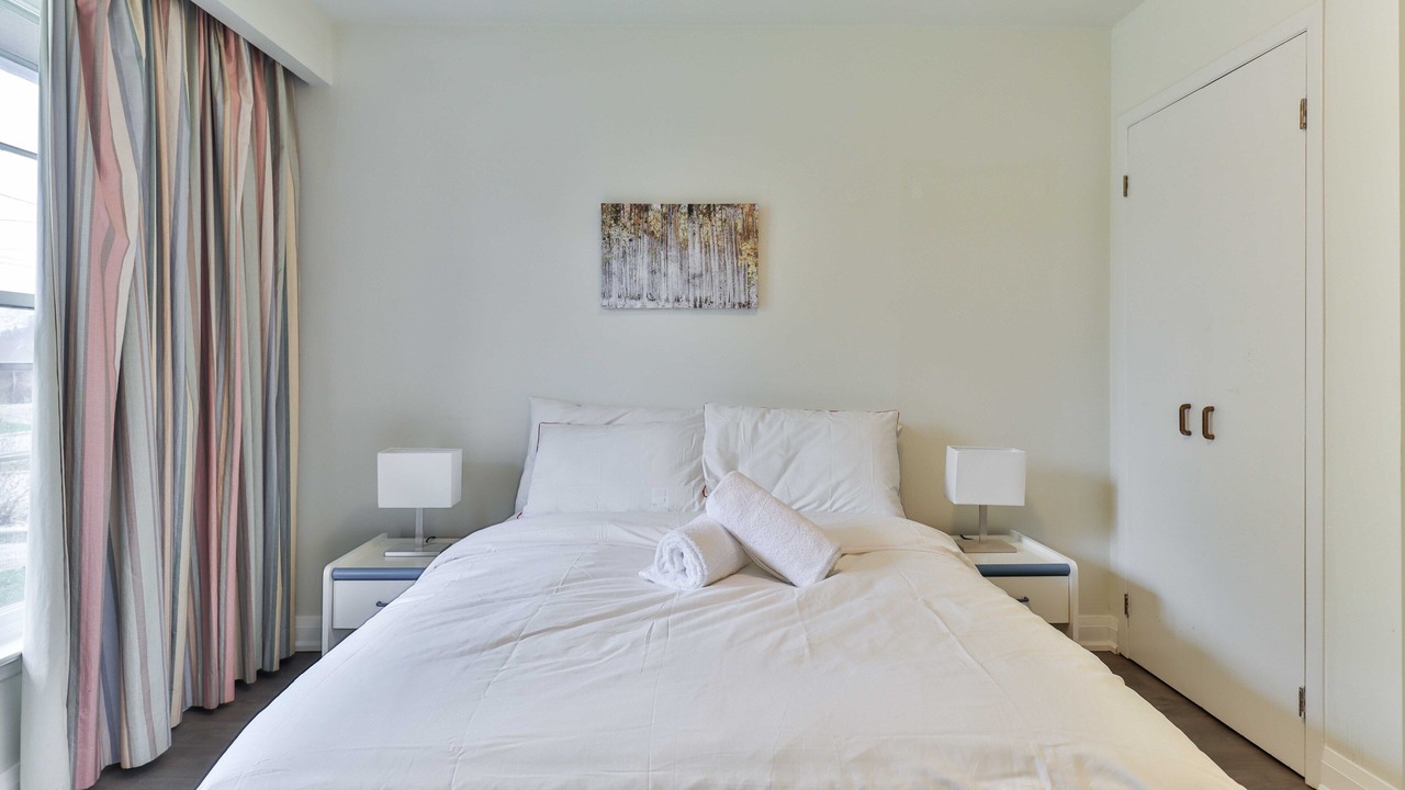 Photo of Bedroom in Bayview Village