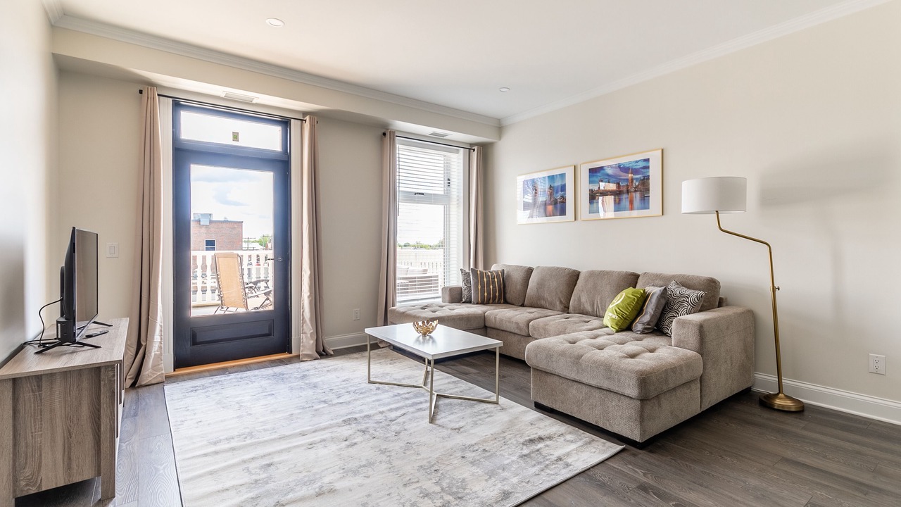 Photo of Livingroom in Smiths Falls