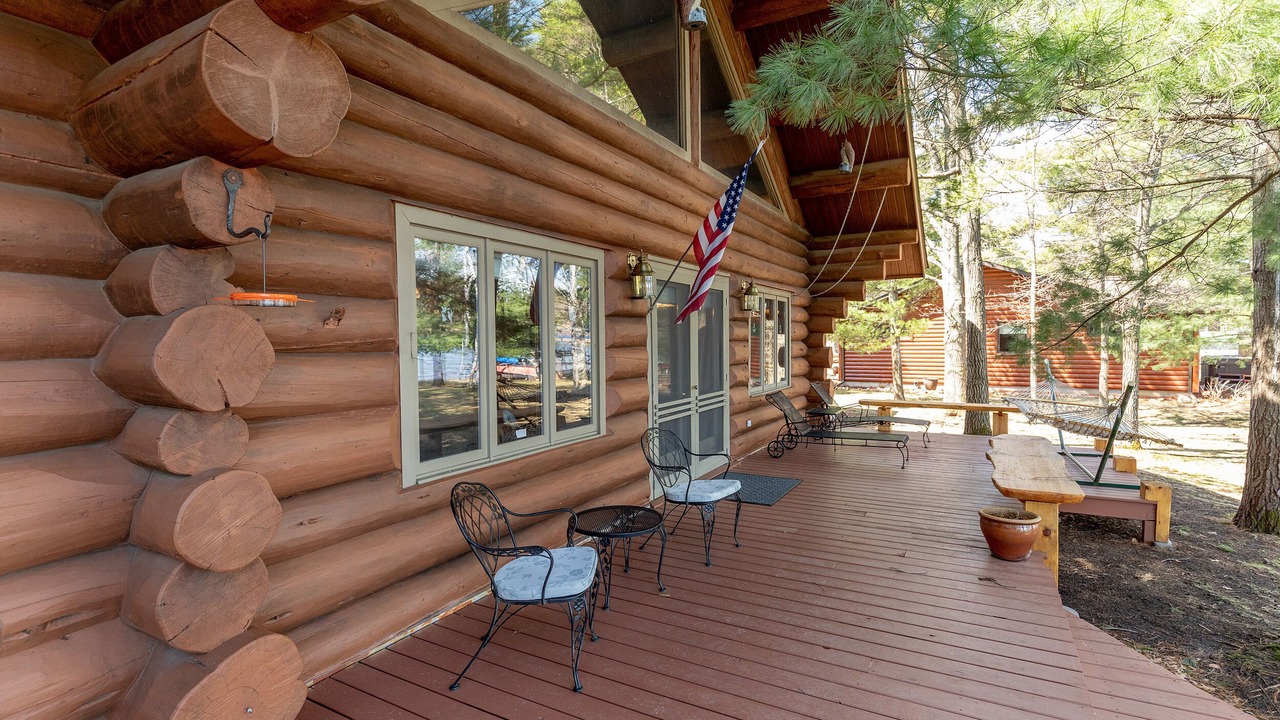Photo of Patio Balcony in Longville