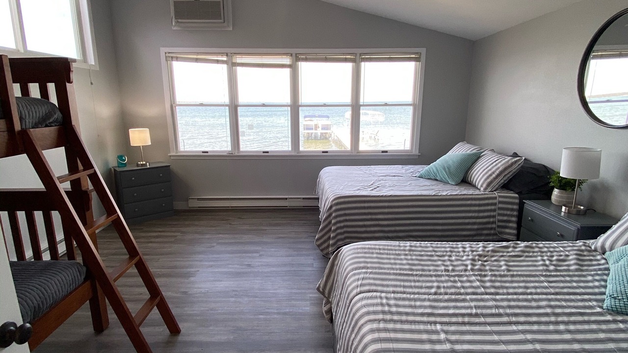 Photo of Bedroom in Battle Lake