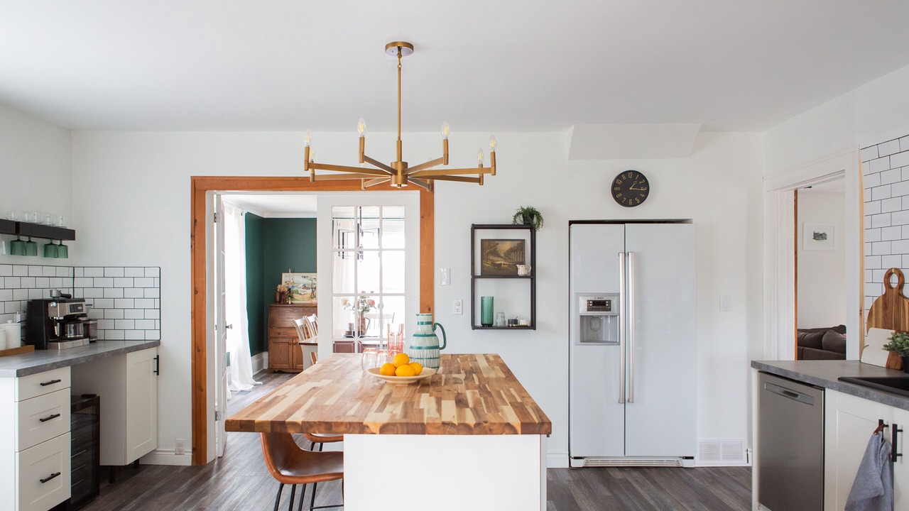 Photo of Kitchen in Ameliasburgh