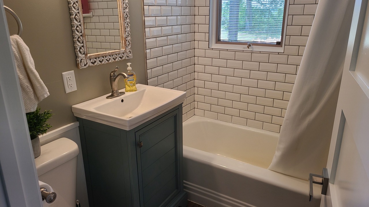Photo of Bathroom in Detroit Lakes