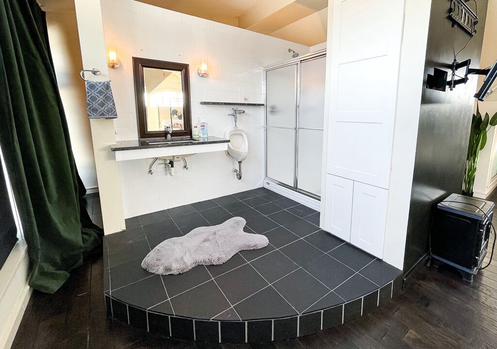 Photo of Bathroom in St. Anthony West