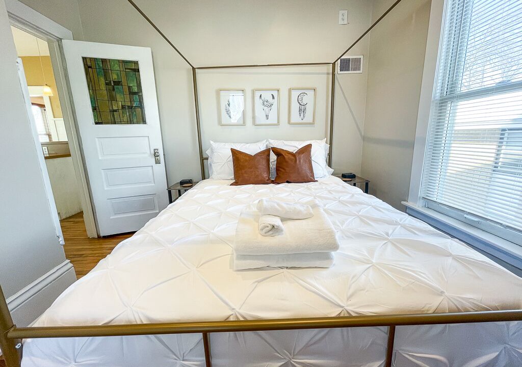 Photo of Bedroom in St. Anthony West
