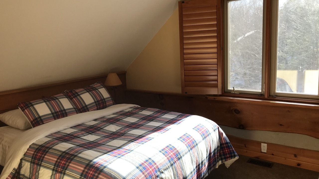 Photo of Bedroom in Meaford