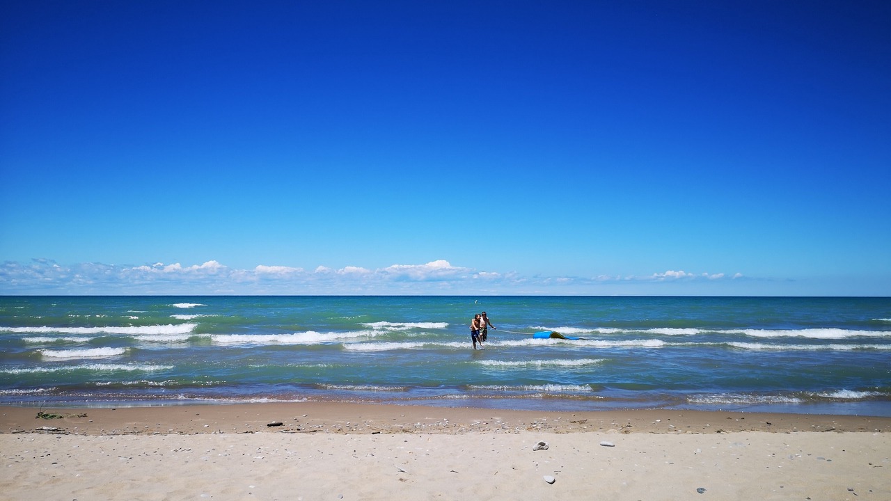 Photo of Others in Grand Bend