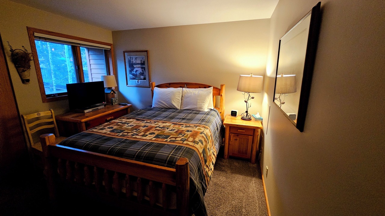 Photo of Bedroom in Two Harbors