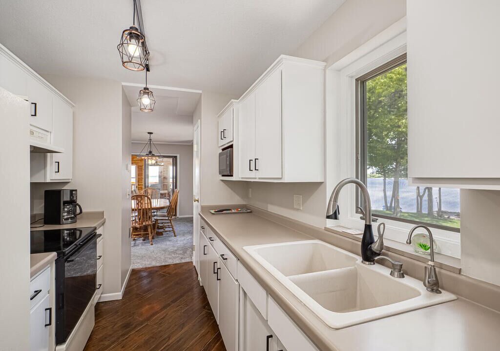 Photo of Kitchen in Isle