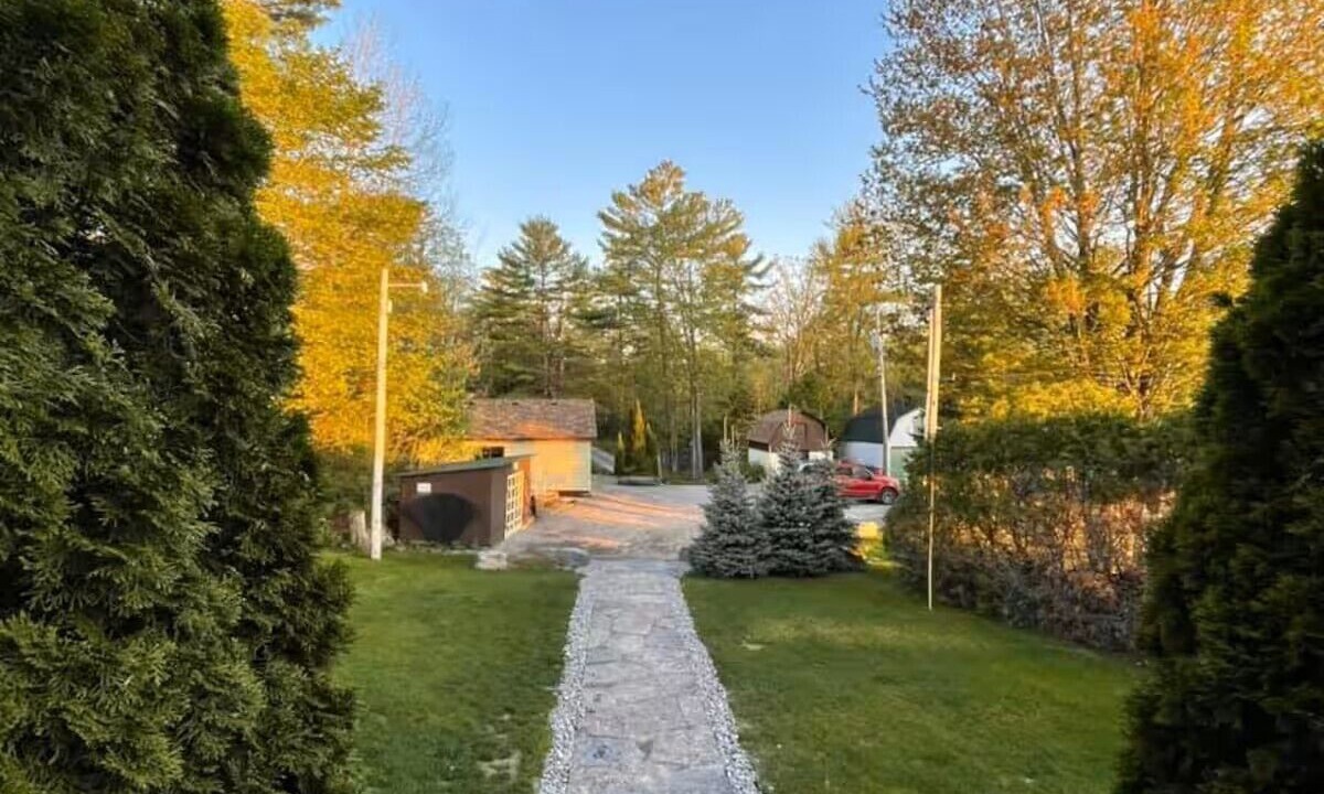 Photo of Others in Bobcaygeon