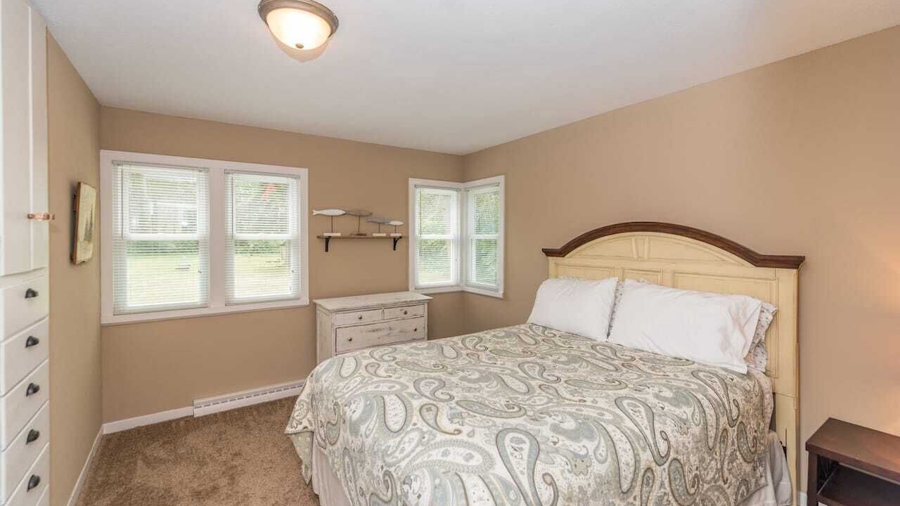 Photo of Bedroom in Pequot Lakes
