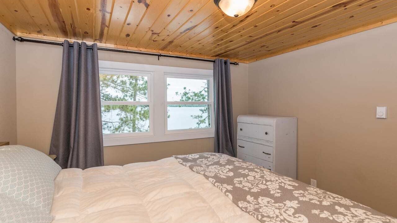 Photo of Bedroom in Pequot Lakes
