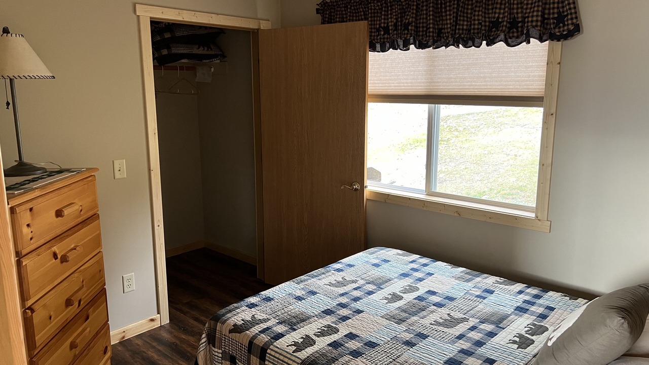 Photo of Bedroom in Palisade