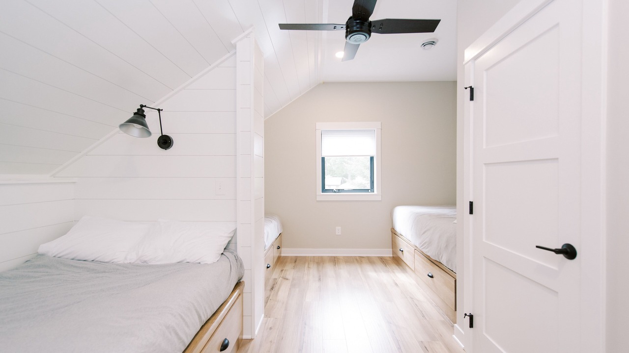 Photo of Bedroom in Brainerd