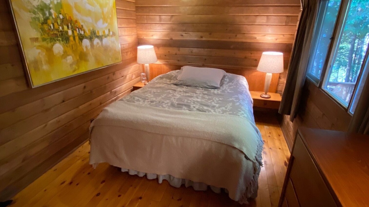 Photo of Bedroom in Marmora and Lake