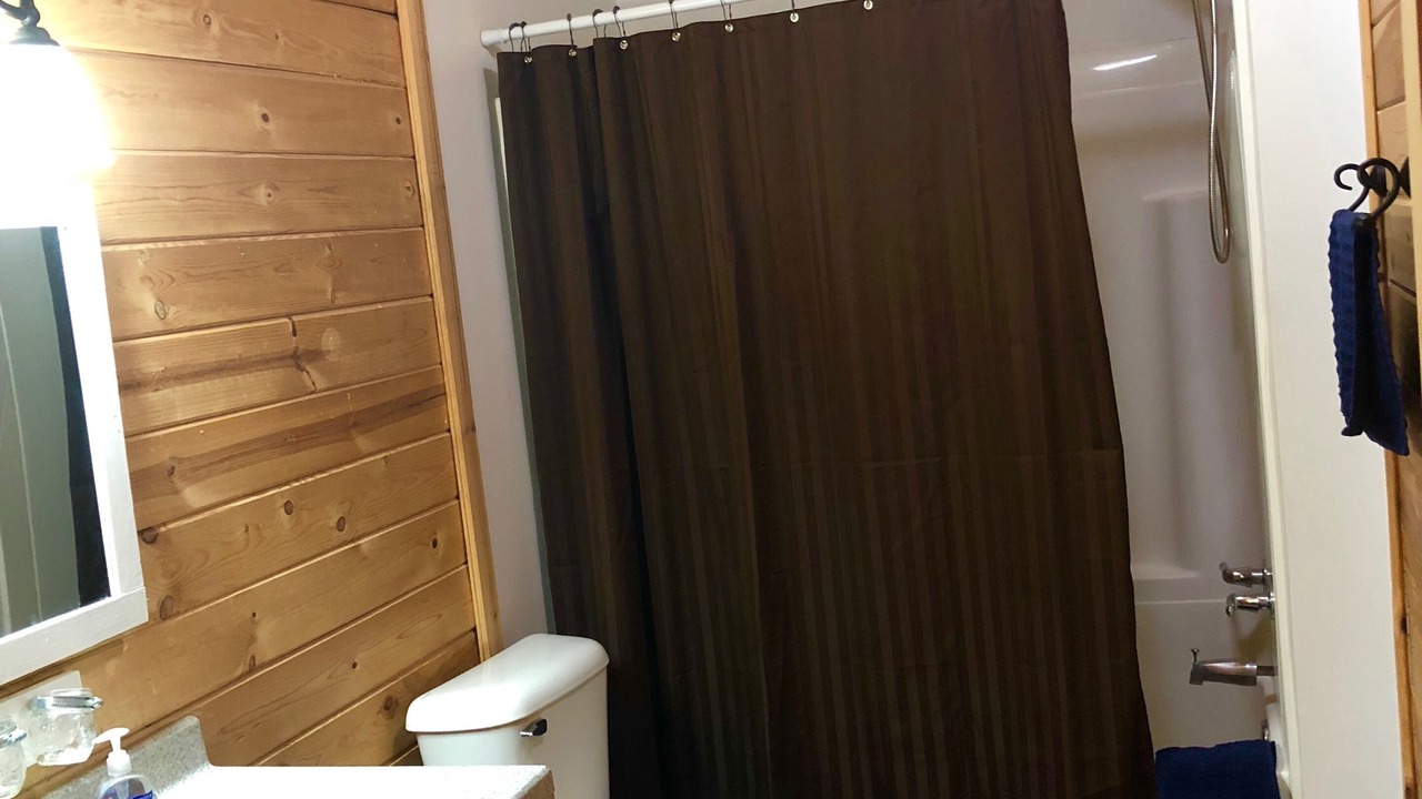 Photo of Bathroom in Brainerd