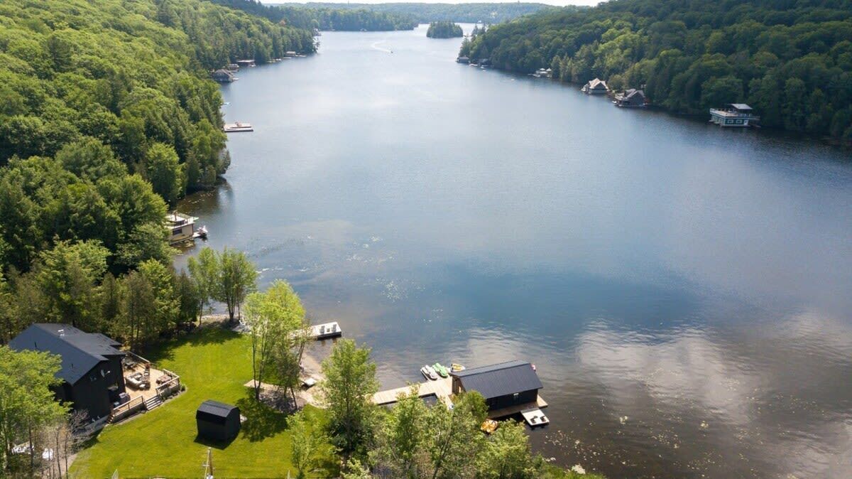 Photo of Others in Rosseau