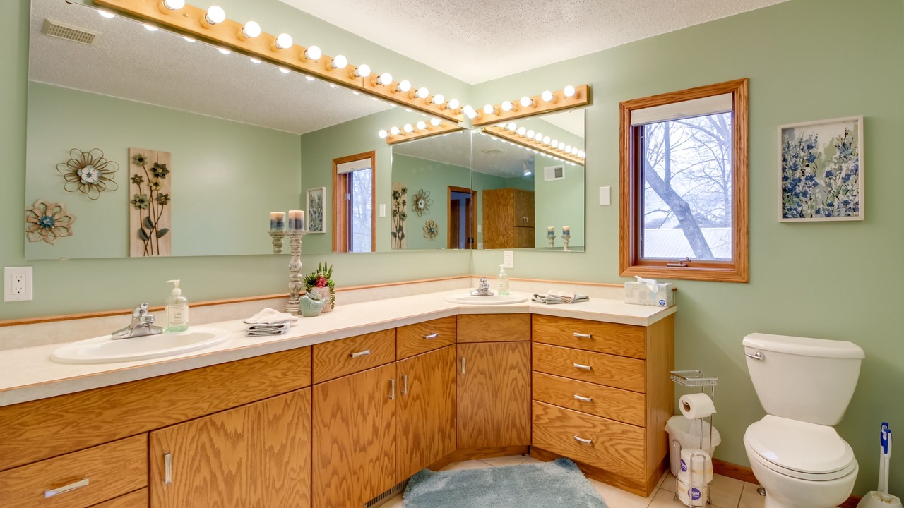 Photo of Bathroom in Spicer